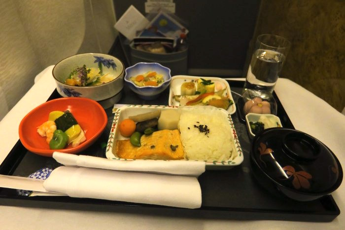 エミレーツ航空 ビジネスクラス 日本食